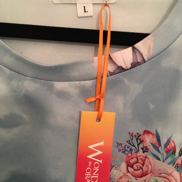 NWT | Wonderland by Orange | Top - Picture 4 of 6